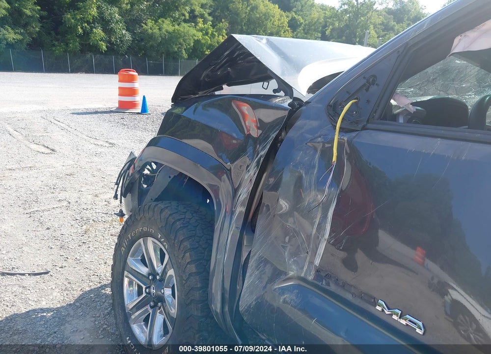 2017 TOYOTA TACOMA LIMITED VIN: 3TMGZ5AN6HM055797