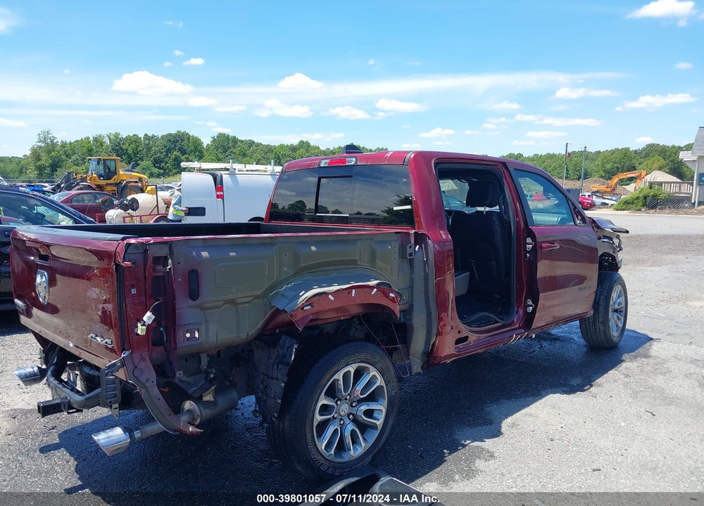2021 RAM 1500 LAIE  4X4 5'7 BOX VIN: 1C6SRFJT0MN790006