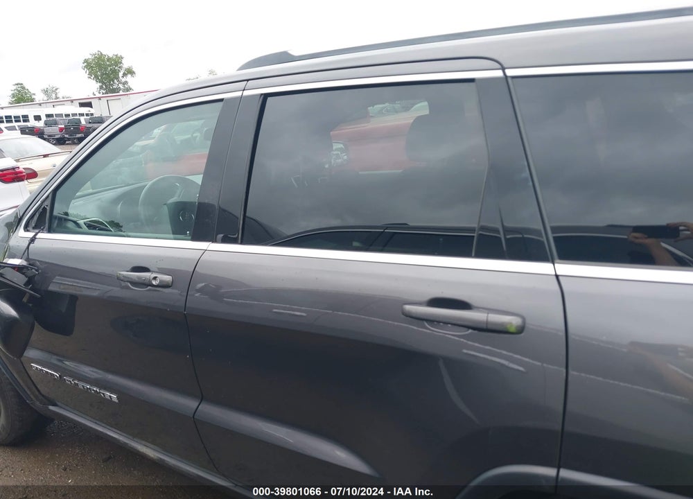 2018 JEEP GRAND CHEROKEE LAREDO E 4X4 VIN: 1C4RJFAG6JC453820