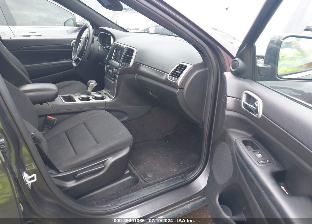 2018 JEEP GRAND CHEROKEE LAREDO E 4X4 VIN: 1C4RJFAG6JC453820