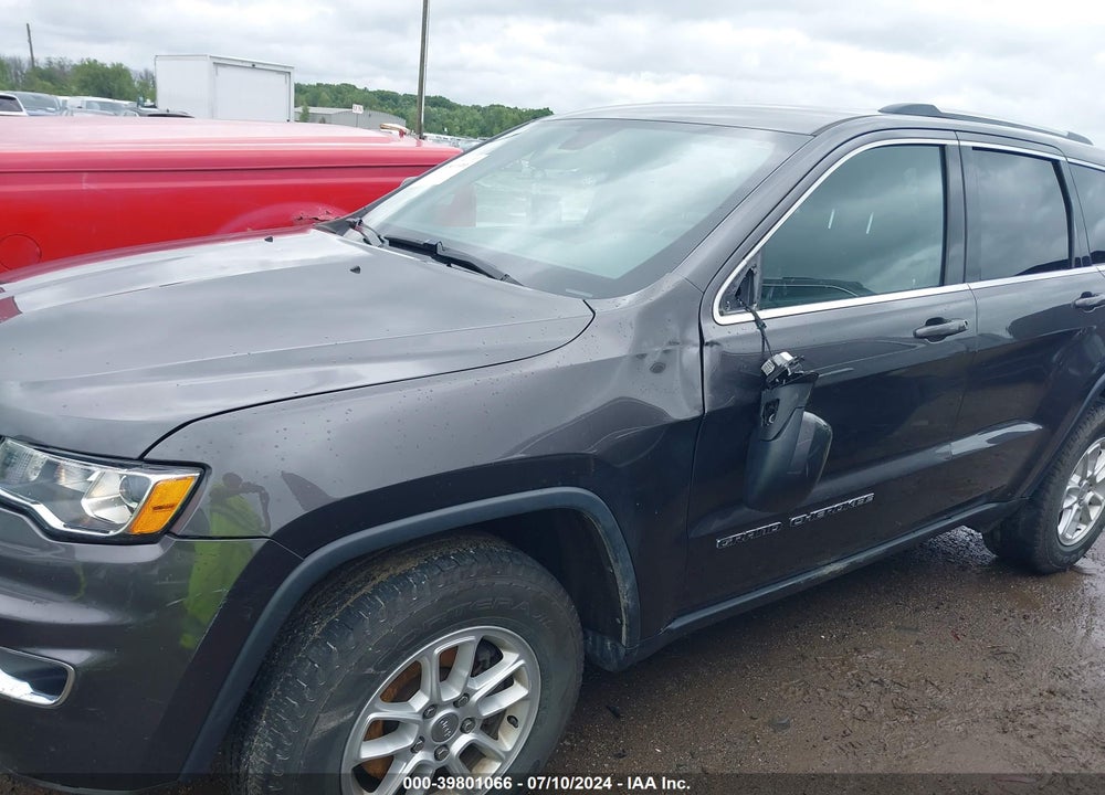 2018 JEEP GRAND CHEROKEE LAREDO E 4X4 VIN: 1C4RJFAG6JC453820