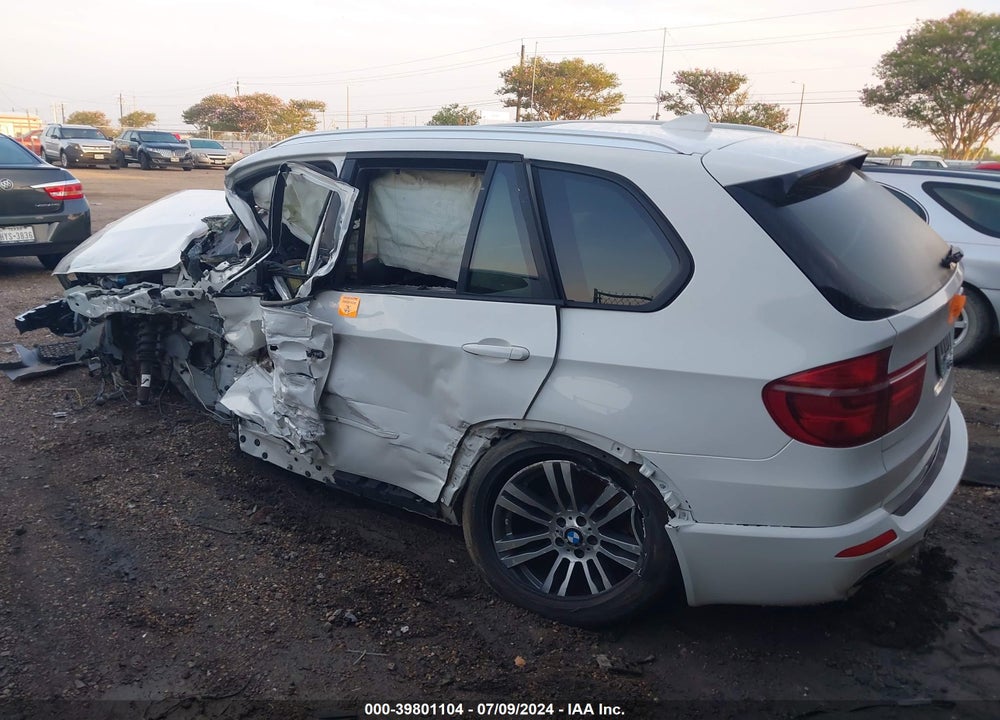 2013 BMW X5 XDRIVE50I VIN: 5UXZV8C53D0C15989