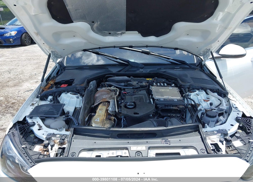 2022 MERCEDES-BENZ C 300 SEDAN VIN: W1KAF4GB7NR011636