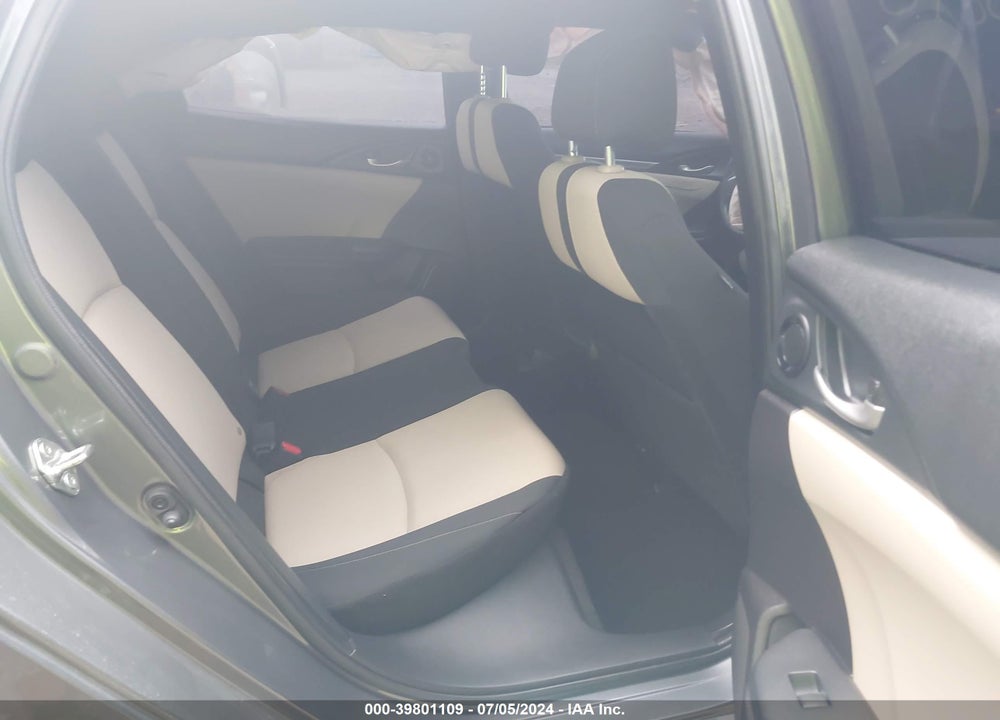 2018 HONDA CIVIC VIN: SHHFK7H58JU239147