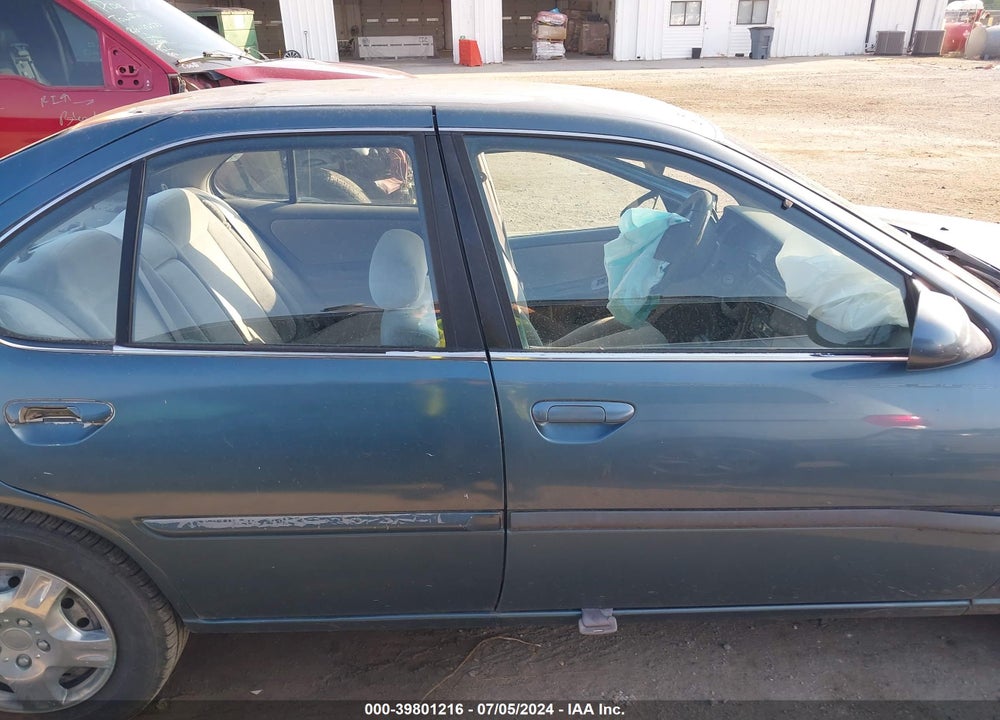 2001 NISSAN ALTIMA GXE VIN: 1N4DL01D81C104171