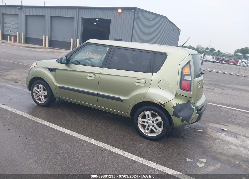 2010 KIA SOUL VIN: KNDJT2A22A7068431