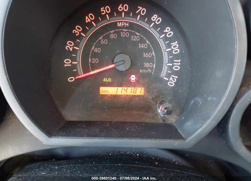 2008 TOYOTA TUNDRA BASE 5.7L V8 VIN: 5TFCV54128X006870