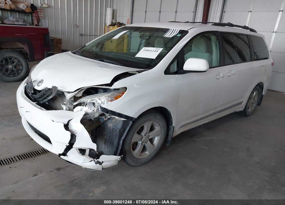 2013 TOYOTA SIENNA LE V6 8 PASSENGER VIN: 5TDKK3DC7DS331315