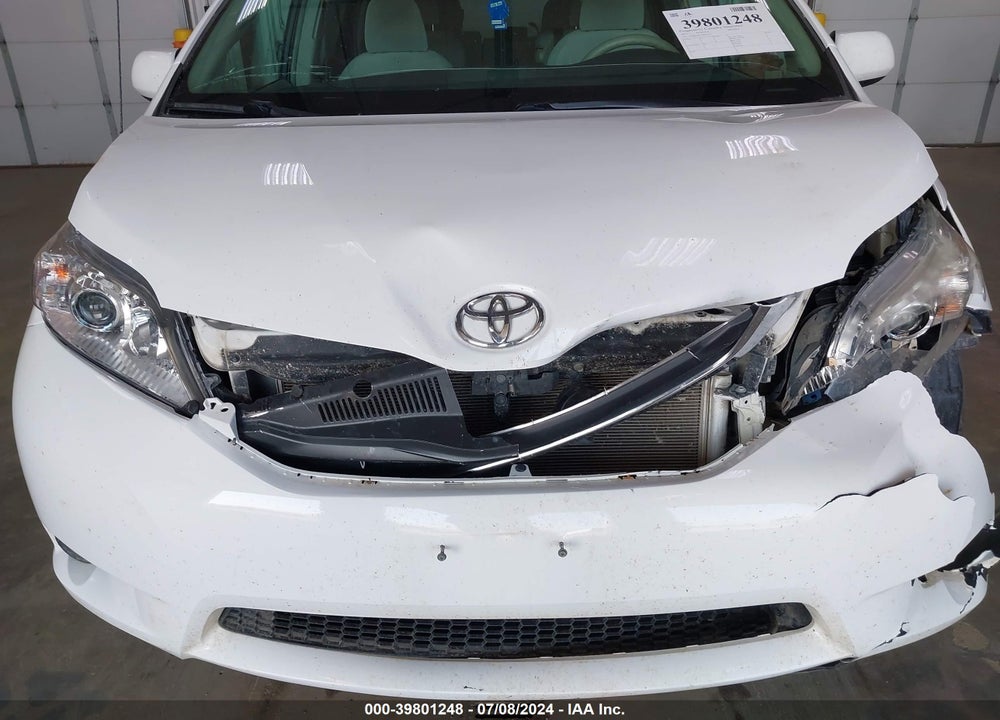 2013 TOYOTA SIENNA LE V6 8 PASSENGER VIN: 5TDKK3DC7DS331315