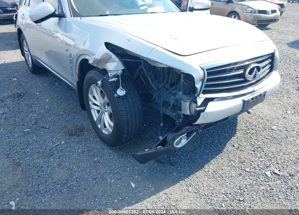 2014 INFINITI QX70 VIN: JN8CS1MW8EM413574