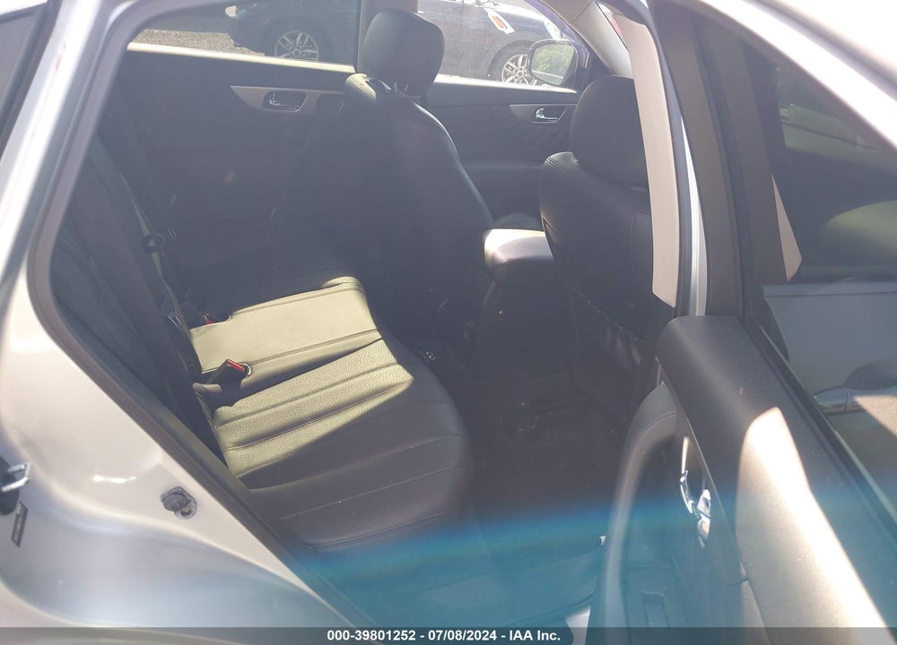 2014 INFINITI QX70 VIN: JN8CS1MW8EM413574