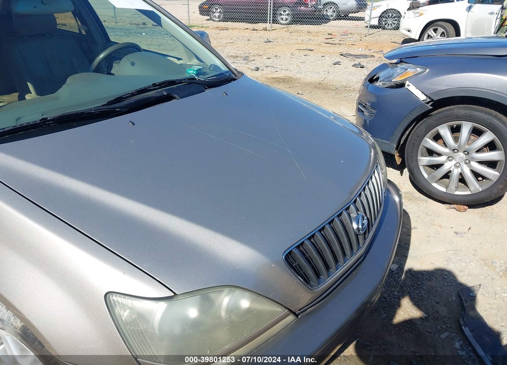 2000 LEXUS RX 300 VIN: JT6GF10U1Y0052889