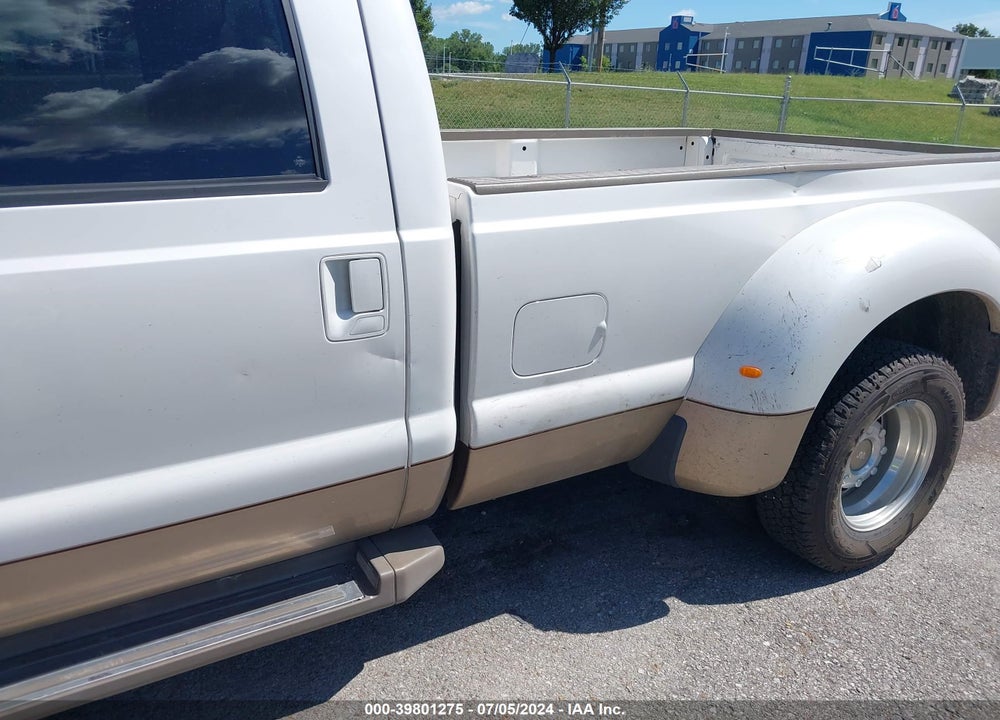 2011 FORD F-350 LARIAT VIN: 1FT8W3CT7BEB80589