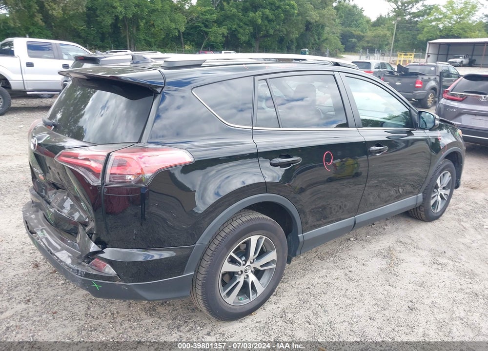 2017 TOYOTA RAV4 XLE VIN: 2T3WFREV2HW400408