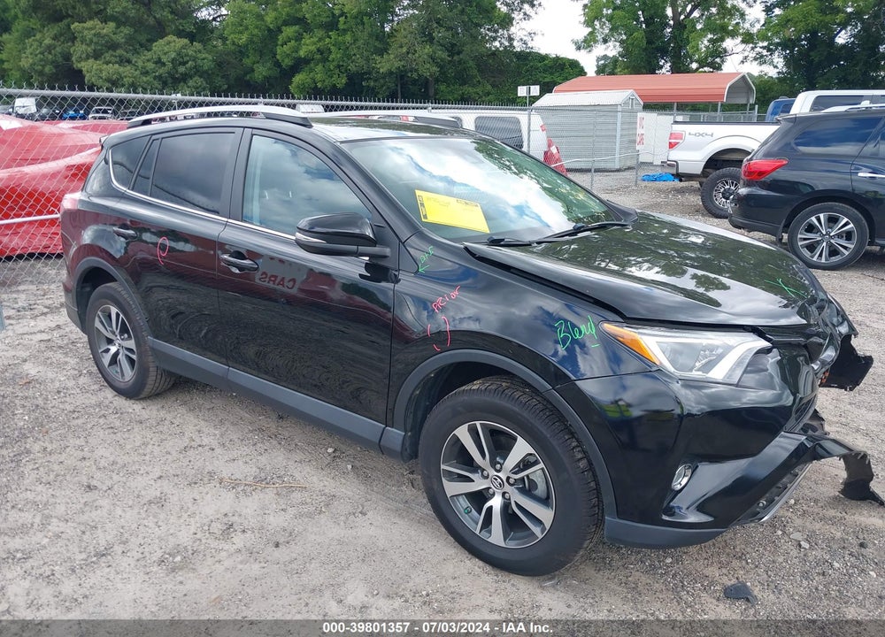 2017 TOYOTA RAV4 XLE VIN: 2T3WFREV2HW400408