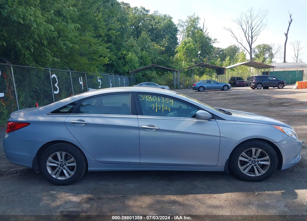 2013 HYUNDAI SONATA GLS VIN: 5NPEB4ACXDH776497