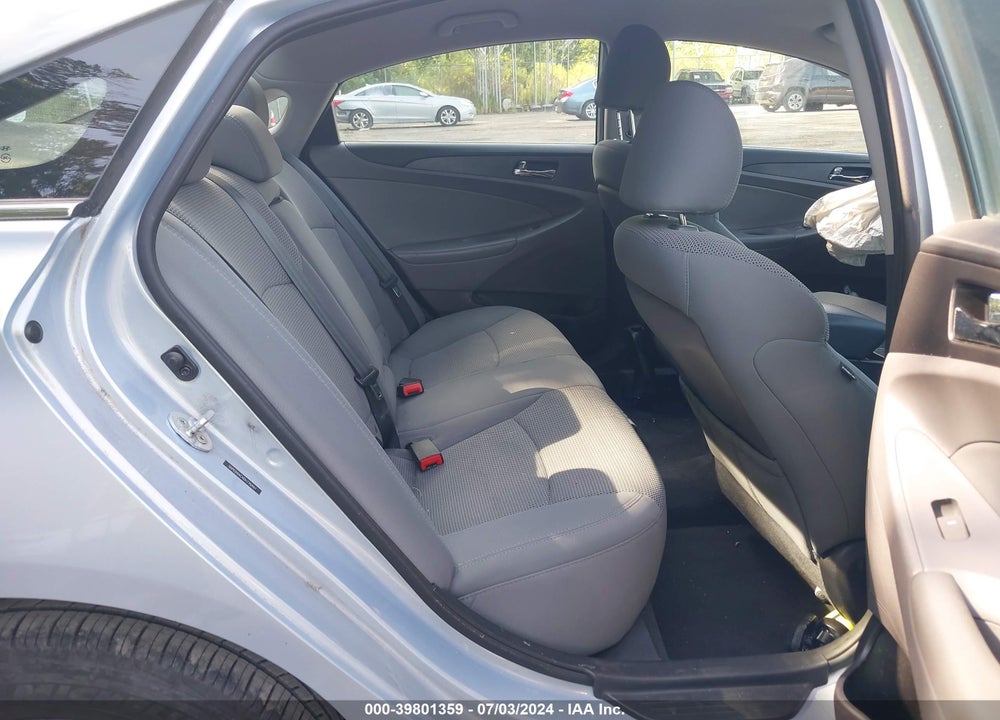 2013 HYUNDAI SONATA GLS VIN: 5NPEB4ACXDH776497