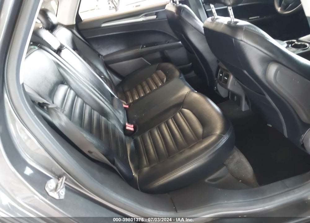 2015 FORD FUSION SE VIN: 3FA6P0H73FR262861