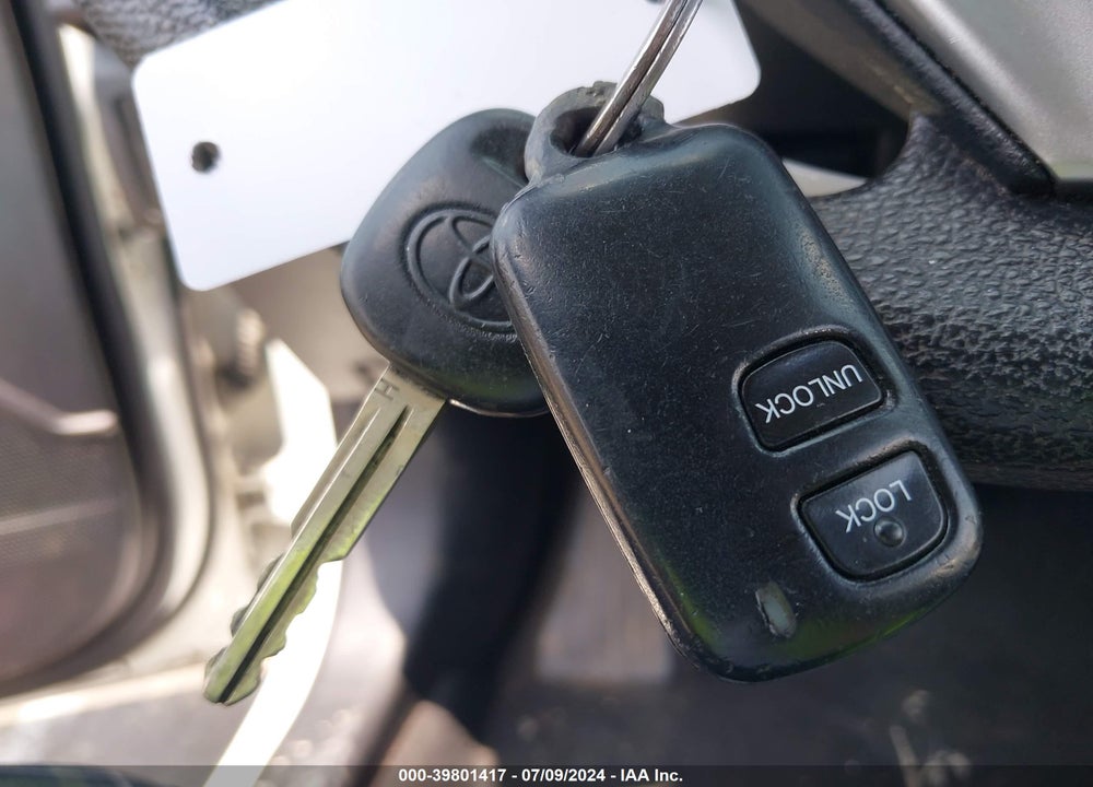 2014 TOYOTA COROLLA L VIN: 5YFBURHE4EP140566