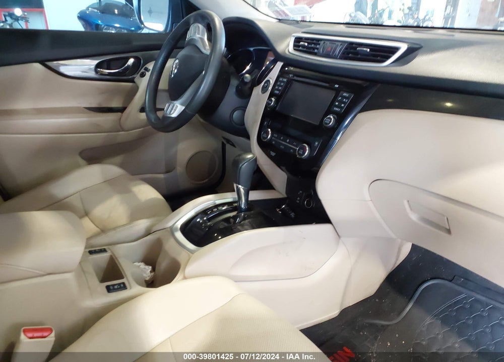 2016 NISSAN ROGUE SL VIN: 5N1AT2MV0GC743730