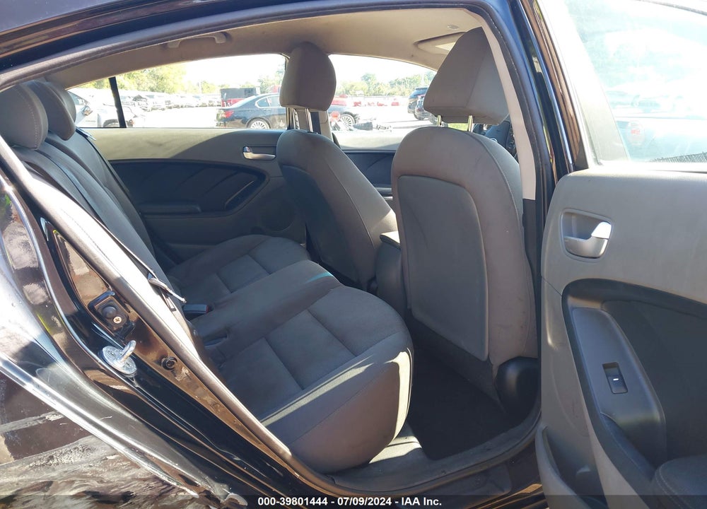 2017 KIA FORTE LX VIN: 3KPFK4A7XHE032710