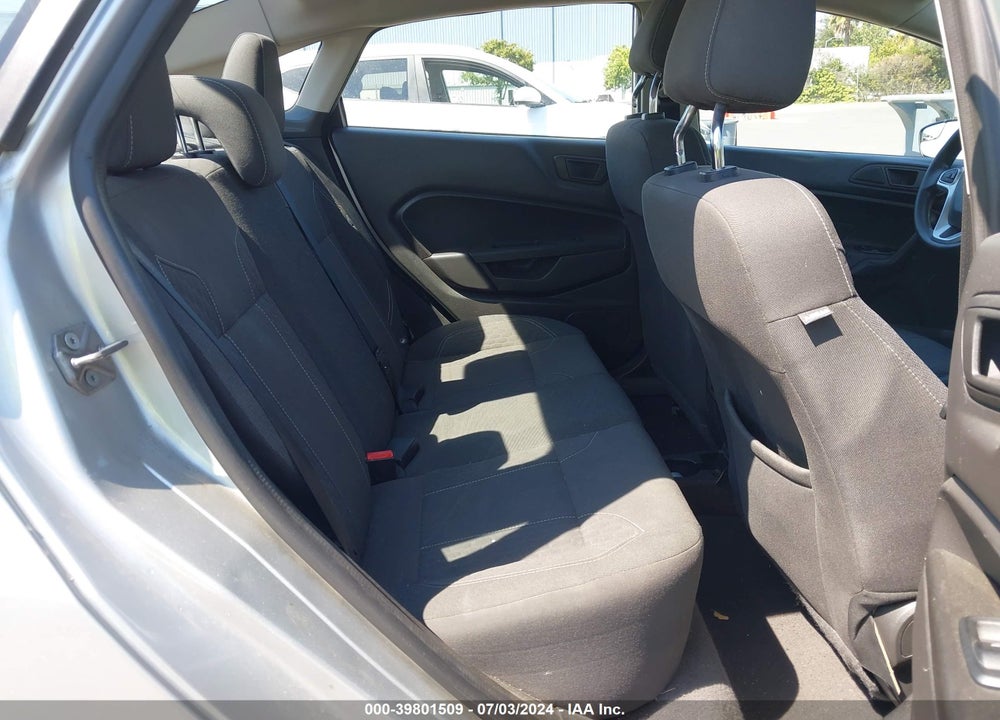 2019 FORD FIESTA SE VIN: 3FADP4BJ5KM143381