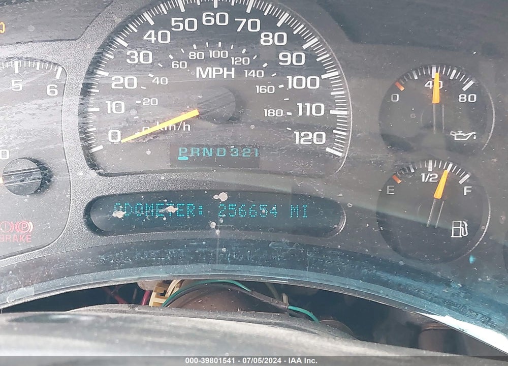 2003 CHEVROLET TAHOE LS VIN: 1GNEK13Z93R168775