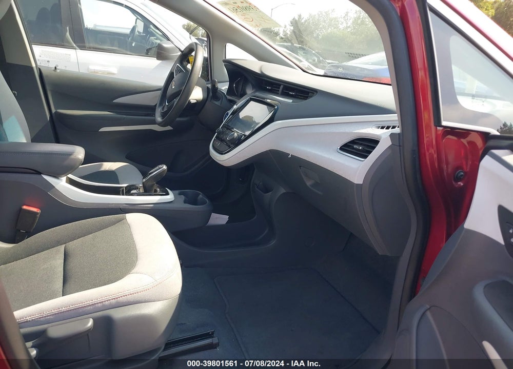 2021 CHEVROLET BOLT EV FWD LT VIN: 1G1FY6S01M4105284