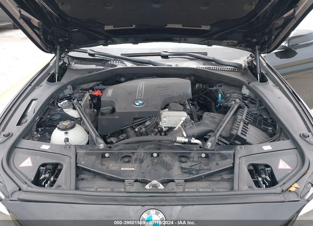 2015 BMW 528I VIN: WBA5A5C54FD520921