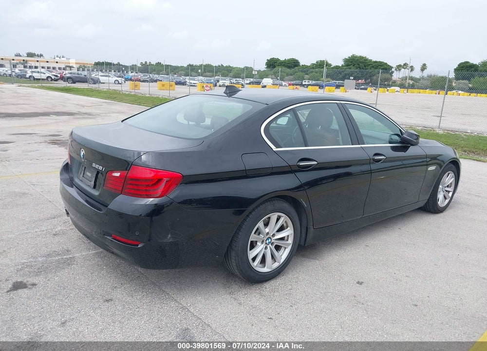 2015 BMW 528I VIN: WBA5A5C54FD520921