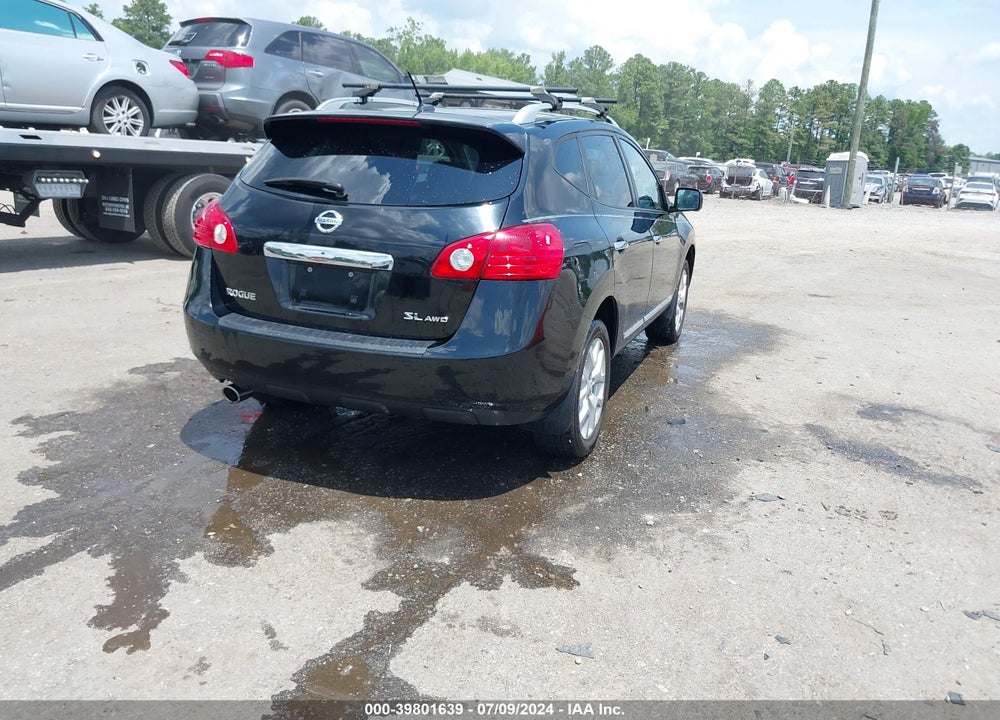 2013 NISSAN ROGUE SV W/SL PKG VIN: JN8AS5MV4DW108386