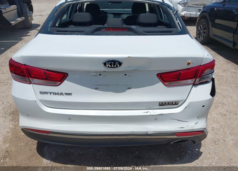 2018 KIA OPTIMA LX VIN: 5XXGT4L32JG211722