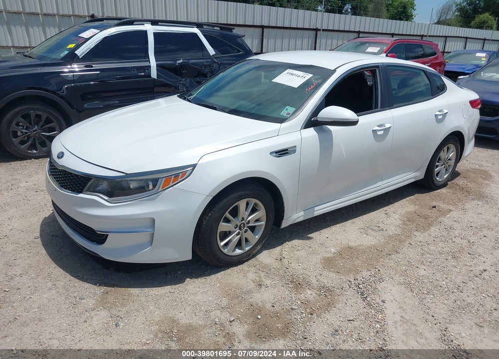 2018 KIA OPTIMA LX VIN: 5XXGT4L32JG211722