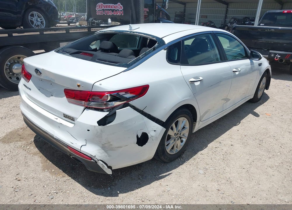 2018 KIA OPTIMA LX VIN: 5XXGT4L32JG211722