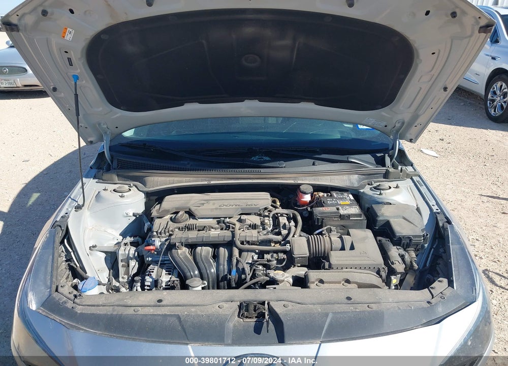 2021 HYUNDAI ELANTRA SEL VIN: 5NPLS4AG9MH038393