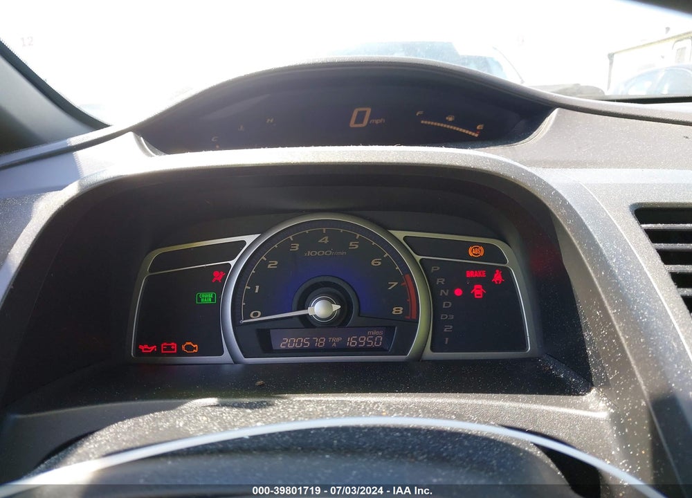 2007 HONDA CIVIC VIN: JHMFA16827S006535