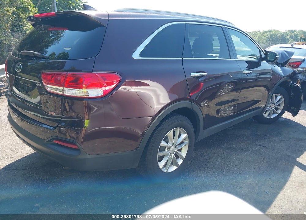 2016 KIA SORENTO 2.4L LX VIN: 5XYPGDA35GG051217