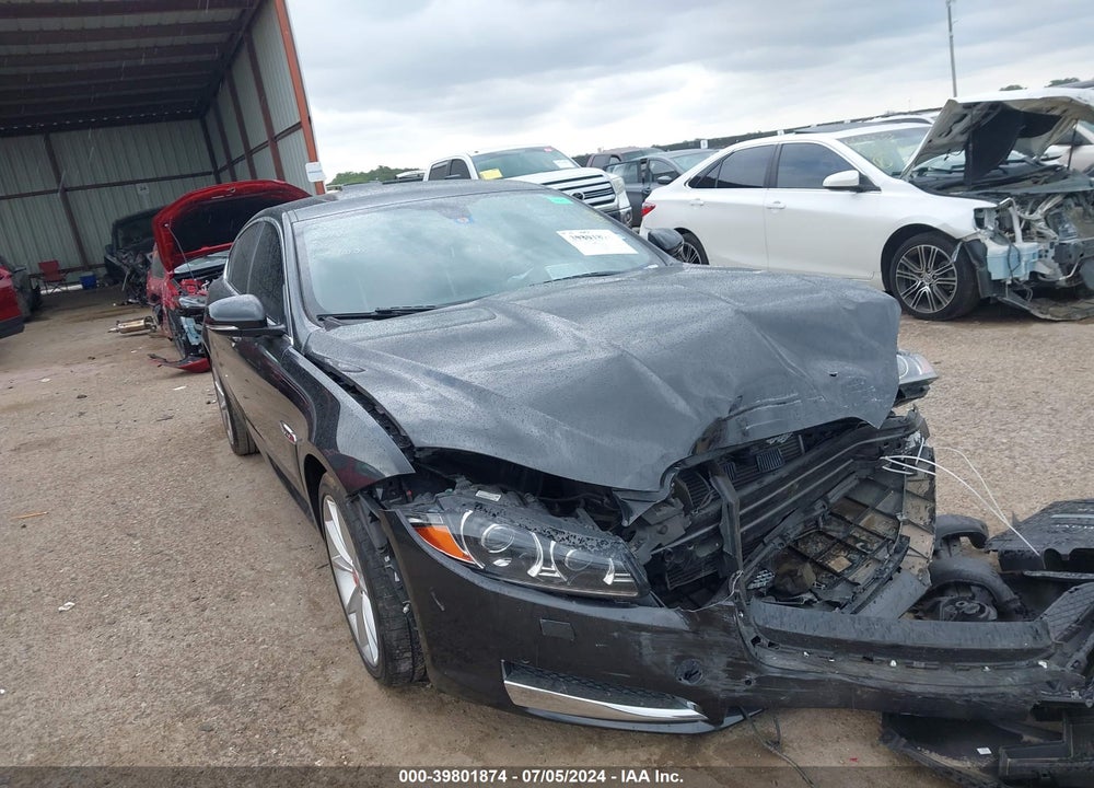 2015 JAGUAR XF 3.0 PORTFOLIO/3.0 SPORT VIN: SAJWA0F71F8U60095