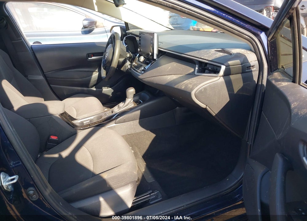 2021 TOYOTA COROLLA LE VIN: JTDEPMAE0MJ150113