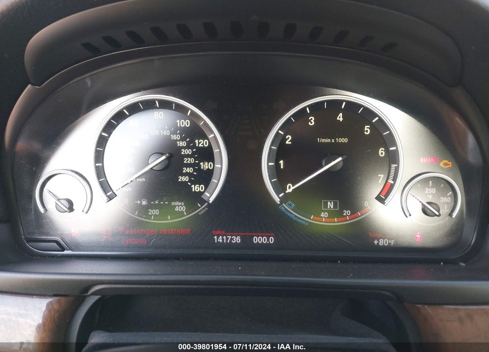 2013 BMW 528I XDRIVE VIN: WBAXH5C59DDW12608