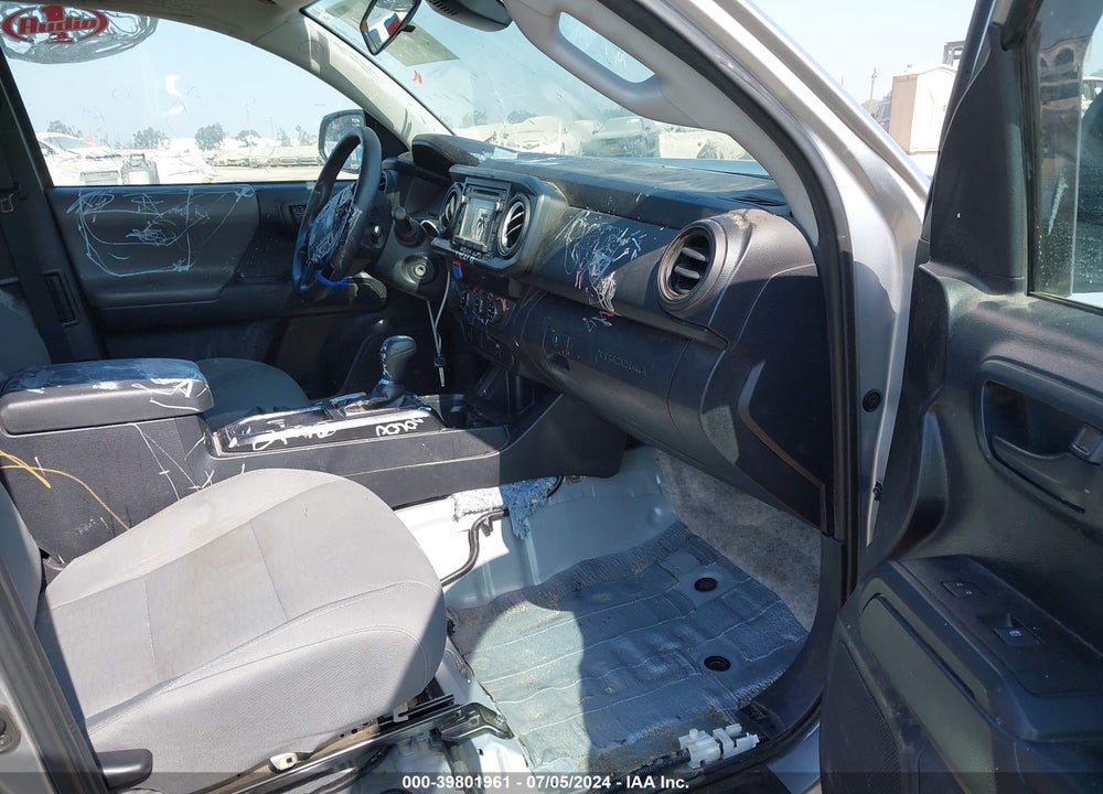 2019 TOYOTA TACOMA SR VIN: 5TFRX5GNXKX160902