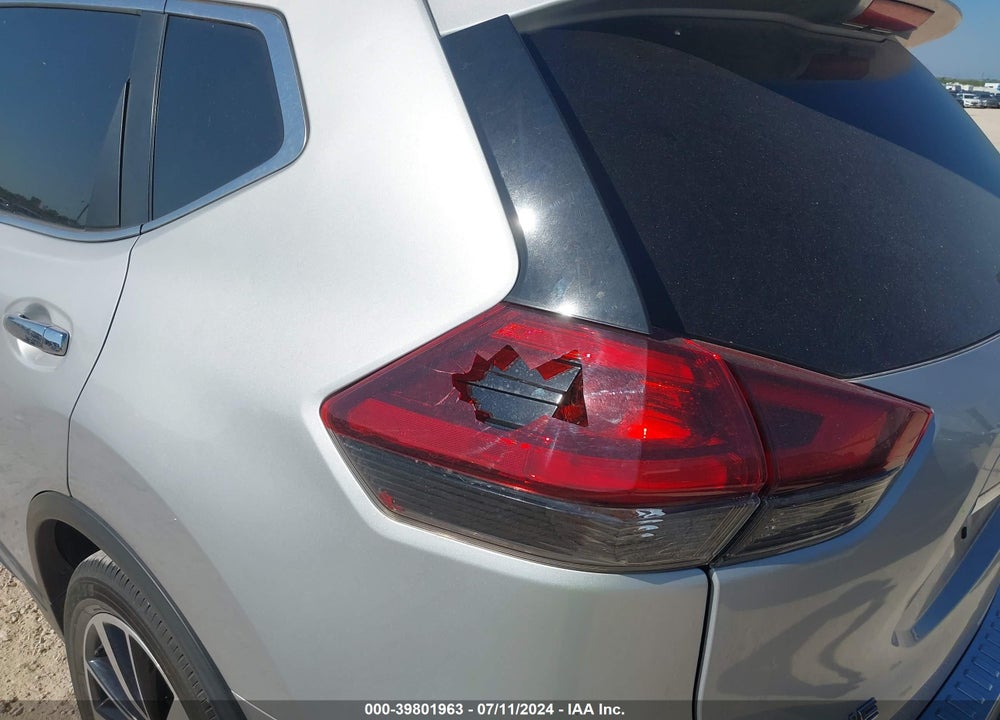 2019 NISSAN ROGUE SL VIN: 5N1AT2MT6KC731864