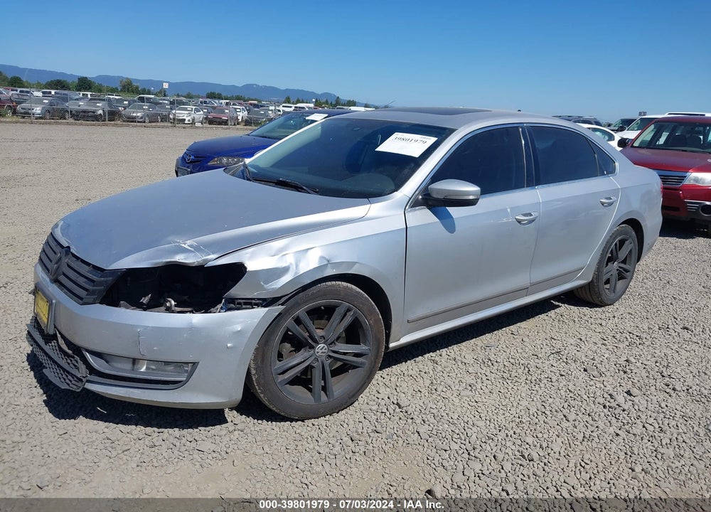 2015 VOLKSWAGEN PASSAT 2.0L TDI SEL PREMIUM VIN: 1VWCV7A35FC010172