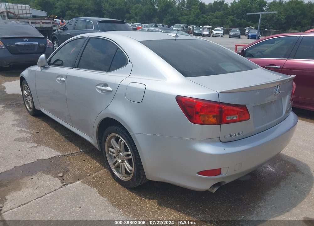 2007 LEXUS IS 250 VIN: JTHCK262872011935