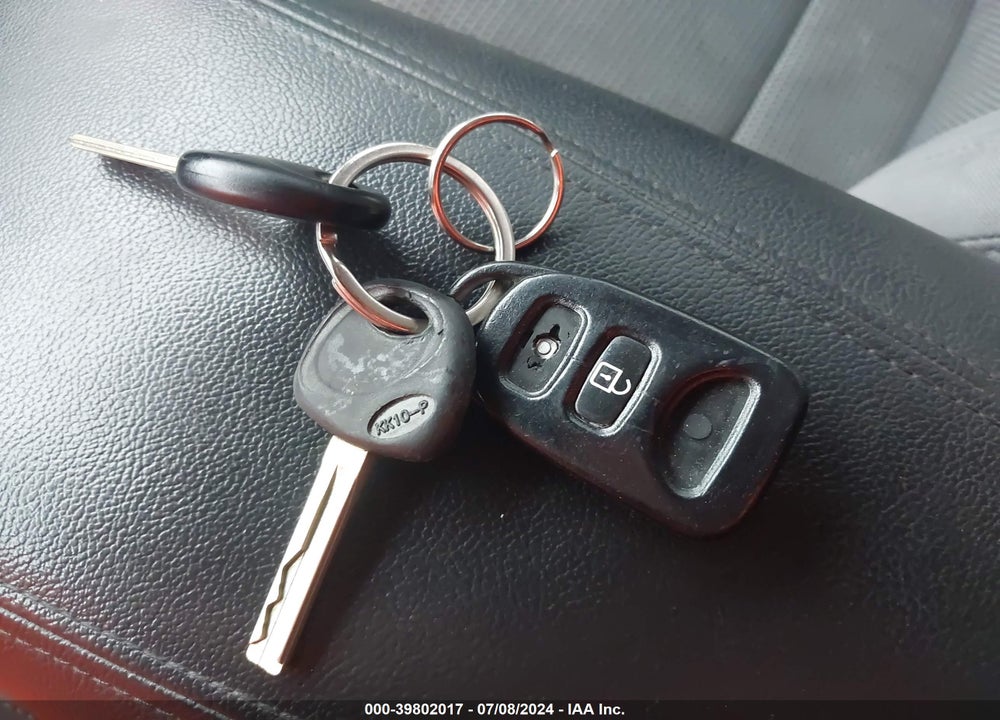 2011 HYUNDAI SONATA GLS VIN: 5NPEB4AC8BH072991
