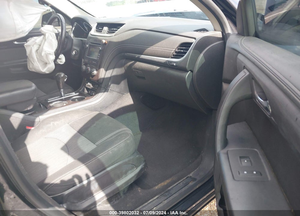 2015 CHEVROLET TRAVERSE 1LT VIN: 1GNKVGKD2FJ255746