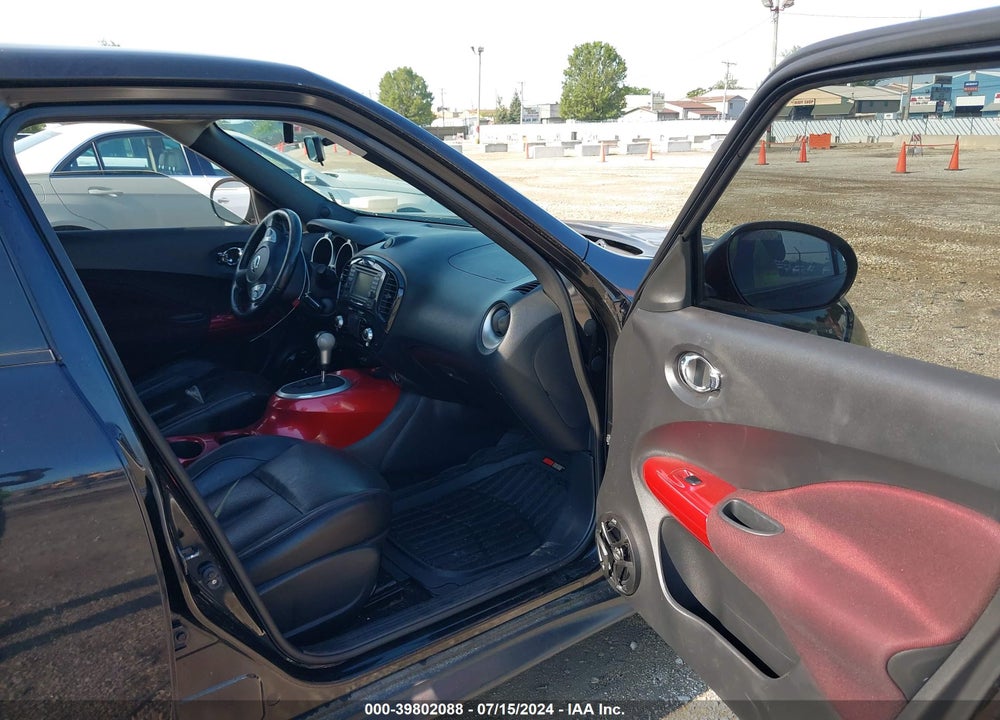 2011 NISSAN JUKE SL VIN: JN8AF5MV0BT013780