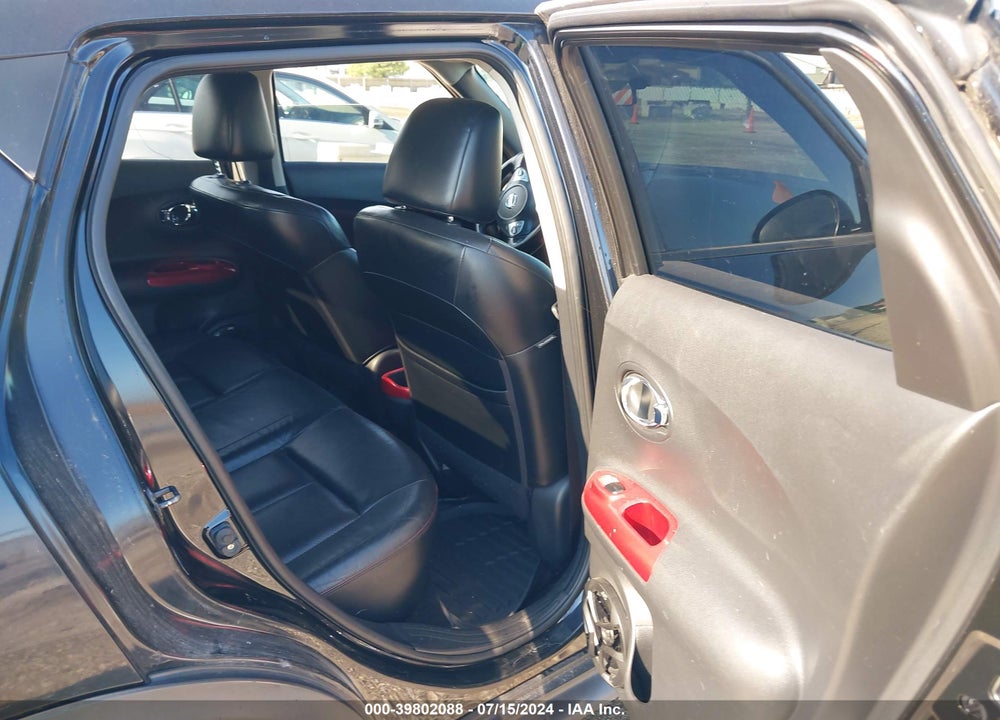 2011 NISSAN JUKE SL VIN: JN8AF5MV0BT013780