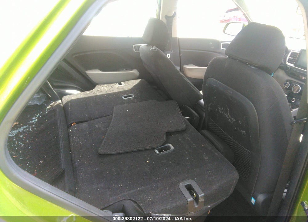 2021 HYUNDAI VENUE SEL VIN: KMHRC8A34MU086171