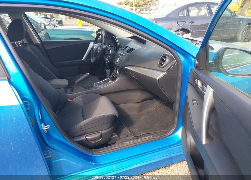 2010 MAZDA 3 S SPORT VIN: JM1BL1H56A1123996